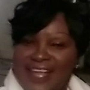 Meet your Posher, Cecilia